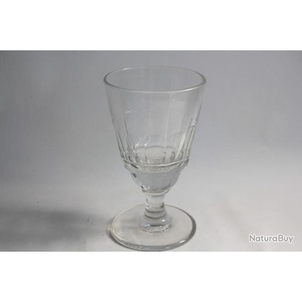 Ancien verre  absinthe