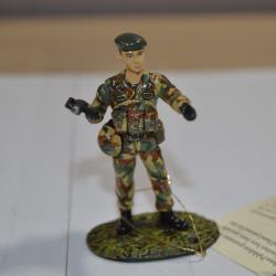 Soldat de plomb/ Figurine Légion étrangère  Altaya Les Forces d'Elite (24)