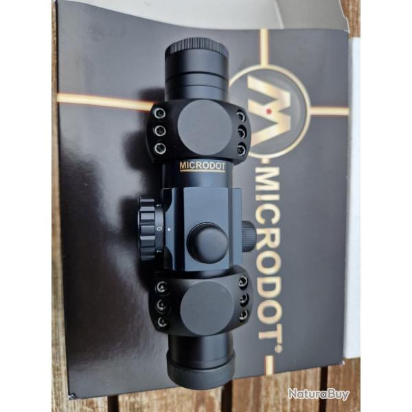 A saisir Point rouge Microdot Bed 4 neuf !