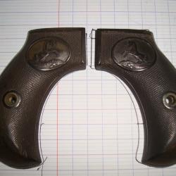 CROSSE DE REVOLVER COLT VOIR COTES