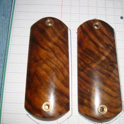 PLAQUETTE EN BOIS PRECIEUX POUR COLT 32 VOIR COTES