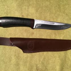 MAGNIFIQUE COUTEAU RUSSE FABRICATION ZLATOUST  proche de neuve