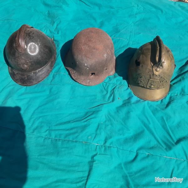 Lot de 3 casque 1 Allemand 1 Francais 1 Pompier en laiton
