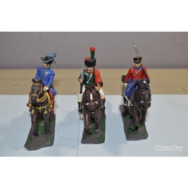 Figurine Cavaliers Soldat Russe Hussard arme rouge lot 3  (24)