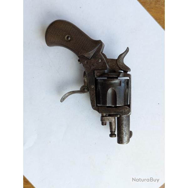 Revolver bulldog elg