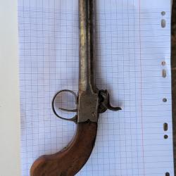 Gros et important pistolet de coffre