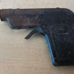 Pistolet à bouchons FAJ