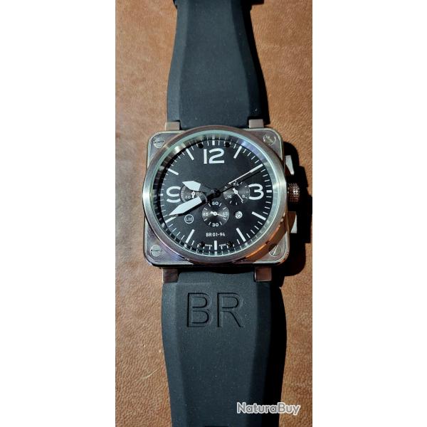 Trs belle montre neuve