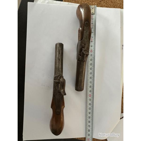 2 PISTOLETS ANCIENS (1840 ENV ) MONO COUPS