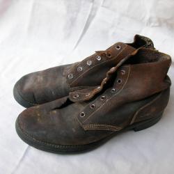 WW2 US PAIRE DE BRODEQUINS MILITAIRES AMÉRICAINES CUIR RETOURNÉ TAILLE 8 1/2 29,5 CM ( 39-45 )