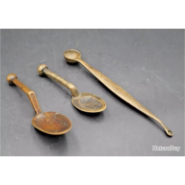 lot 3 outils medical ancien militaire cuillre  medicament militaria