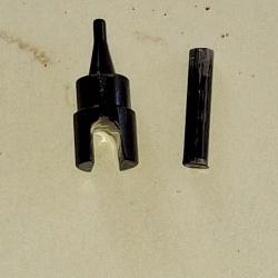 Percuteur NORINCO JW 105 + goupille en stock vendu par POUDRENOIREPRO