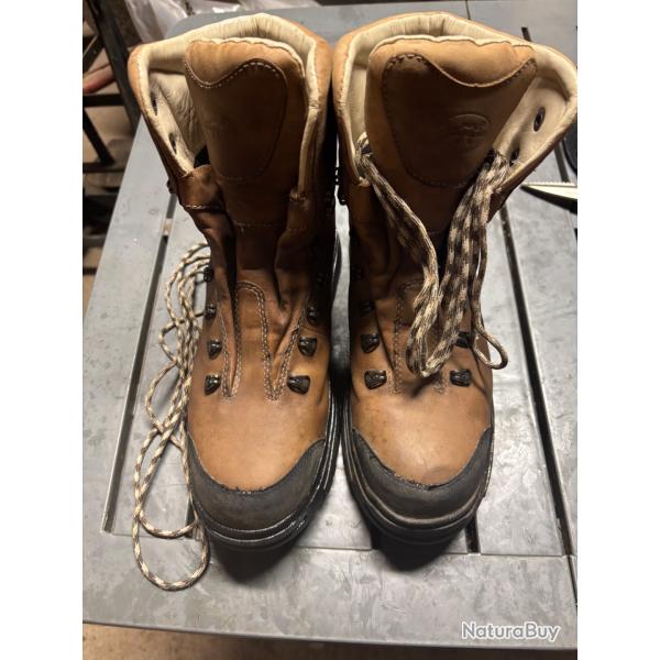 Chaussures scurit et randonne Le chameau 43