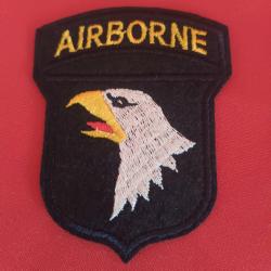 ECUSSON AIRBORNE 101 DIVISION USA 8/6CM PATCH MILITAIRE THERMOCOLLANT