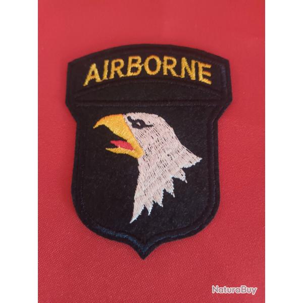 ECUSSON AIRBORNE 101 DIVISION USA 8/6CM PATCH MILITAIRE THERMOCOLLANT