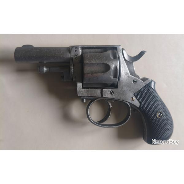 Joli bulldog cal 380