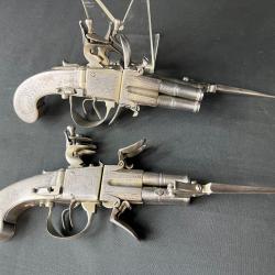 RARE ET EXCEPTIONNELLE PAIRE DE PISTOLETS SEGALAS