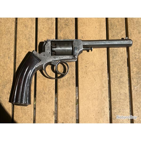 Revolver Adams