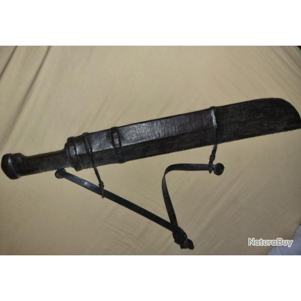 Machette fourreau