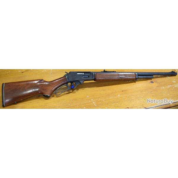 Carabine levier sous garde Marlin modele 444S, cal 444 Marlin, canon 54cm crosse bois bon etat