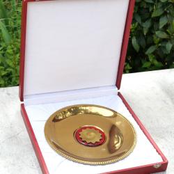 Plateau doré écrin RDA DDR Allemagne Est années 70 Plateau récompense VOPO Volk Polizei SDC24SOV002