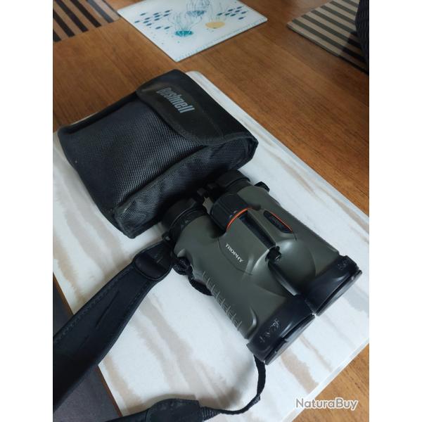 Jumelles Bushnell Trophy 10x42