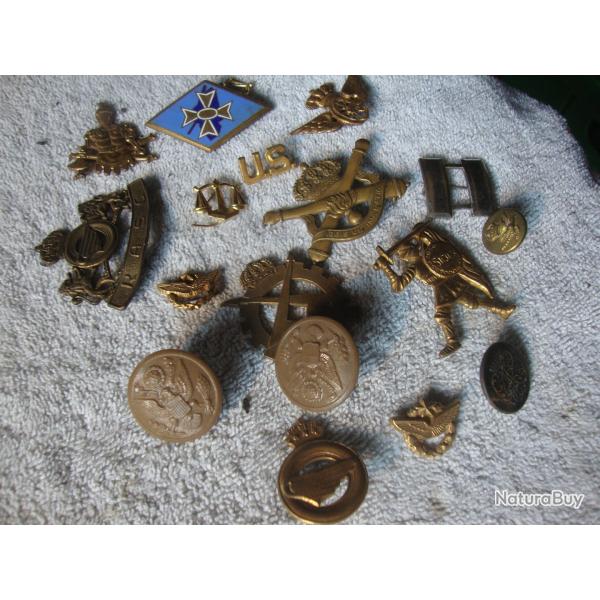 lot insignes