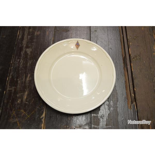 Assiette de mess 150 Rgiment d'infanterie RI. insigne. Chauvigny Barrre Nancy. (B)