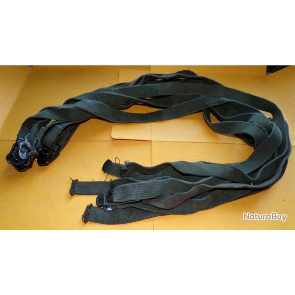 ARMEE AMERICAINE U.S : SANGLE KAKI EN TISSU DE L'ARMEE AMERICAINE EN LOT DE 10 PIECES DONT LE BOUT A