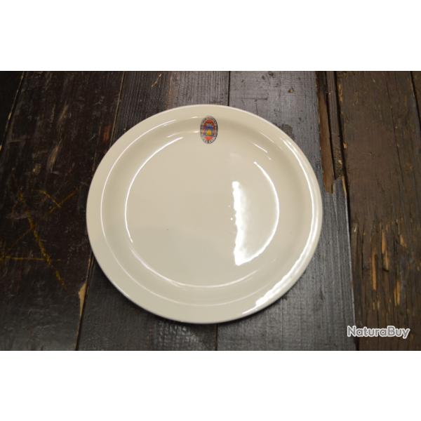 Assiette de mess 151 Rgiment d'infanterie RI insigne. On ne passe pas, Churchill Hotelware