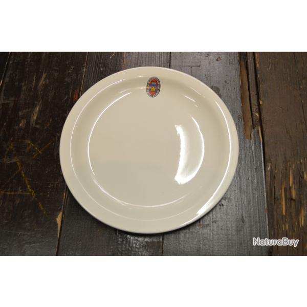Assiette de mess 151 Rgiment d'infanterie RI insigne. On ne passe pas, Churchill Hotelware (B)
