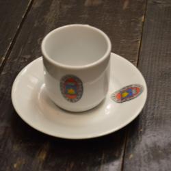 Tasse soucoupe café expresso de mess 151 Régiment d'infanterie RI METZ insigne. On ne passe pas