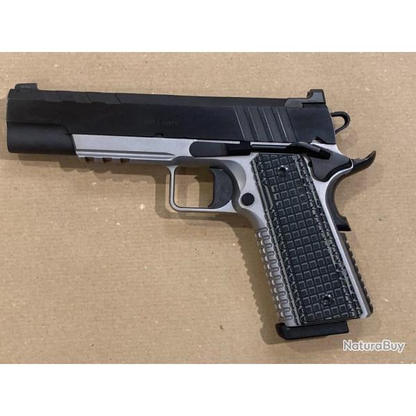 pistolet Springfield Armory mod. Emissary calibre 45 ACP