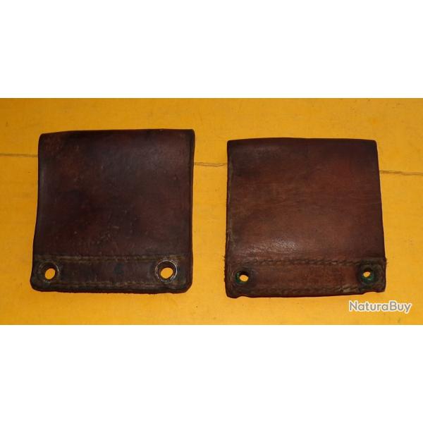 SUPPORT EN CUIR  EN LOT DE 2 POUR CEINTURON EN CUIR DE L'ARMEE FRANCAISE PERMETTANT D'ATTACHER DES A