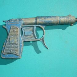 ancien pistolet a eau SPUD Lone Star  année 50