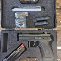 CZ P07
