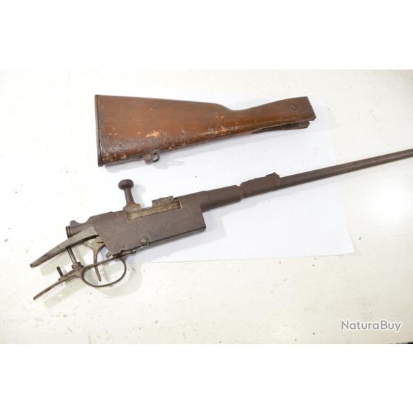 Ensemble boitier culasse Lebel avec crosse arrire, mauvais tat.