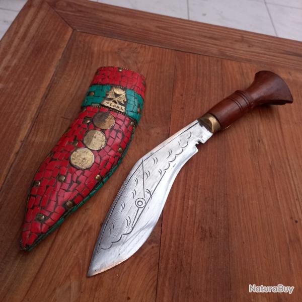 Magnifique Couteau KUUKRI NPALAIS Manche en Bois avec Fourreau en Cuir