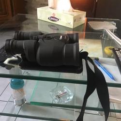 Jumelle canon image stabilisée 12x36 IS III