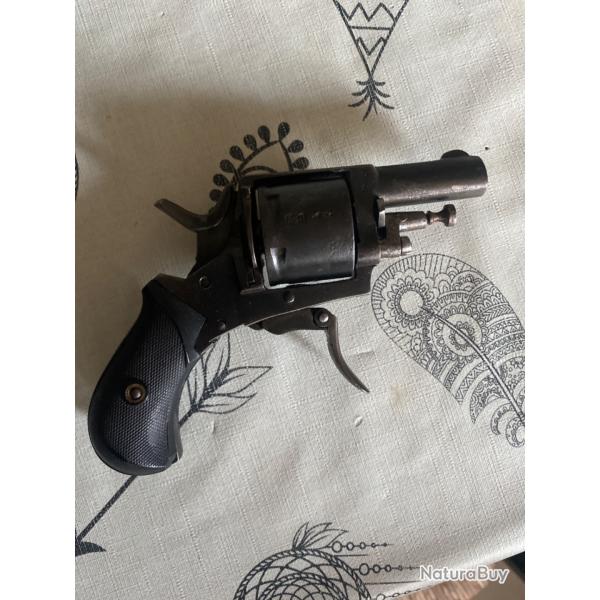 Revolver 320 bulldog