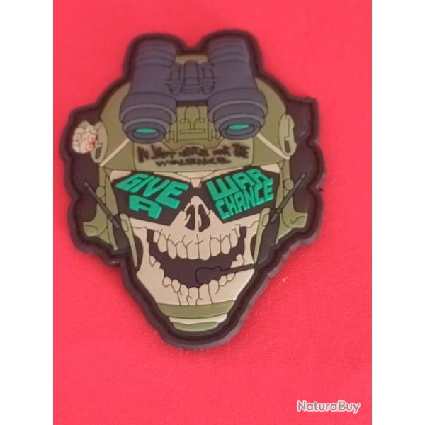 cusson pvc 3d tte de mort systme scratch diamtre 9/7 cm