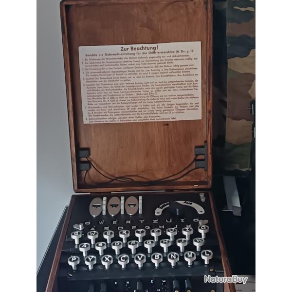 MACHINE ENIGMA