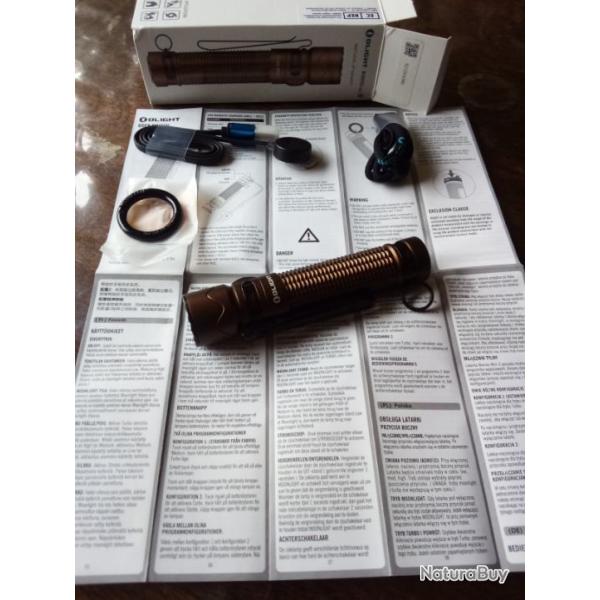 lampe de poche : torche olight warrior mini 2  -  ETAT NEUF -