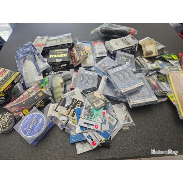 LOT ARTICLES PECHE NEUF LOT PL02