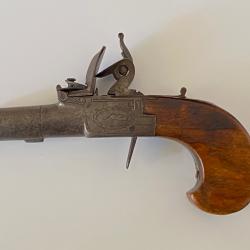 Petit Pistolet ancien à silex