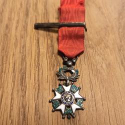 Légion d`honneur française miniature