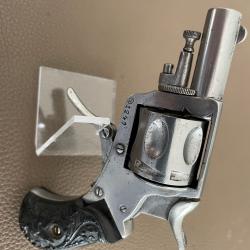 REVOLVER DE TYPE BULLDOG CALIBRE 320