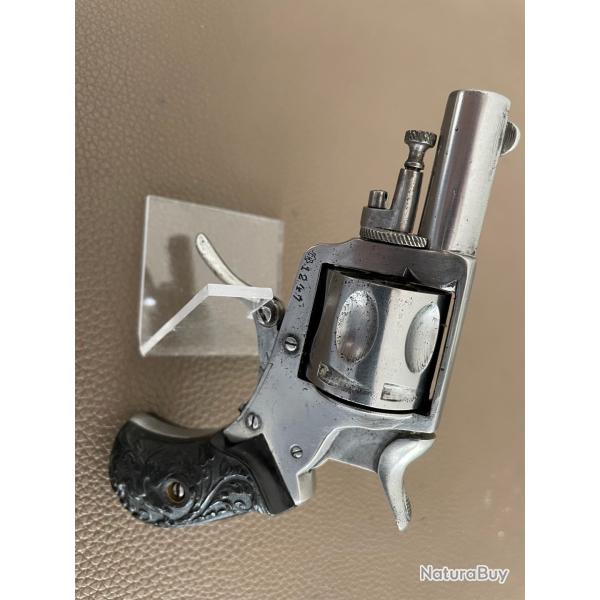 REVOLVER DE TYPE BULLDOG CALIBRE 320