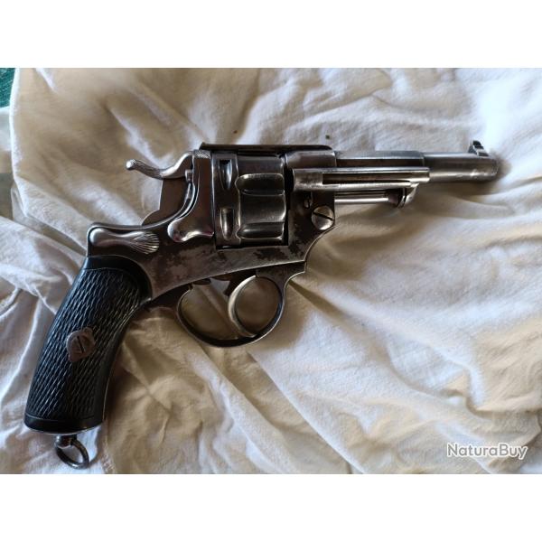 Revolver rglementaire 1874