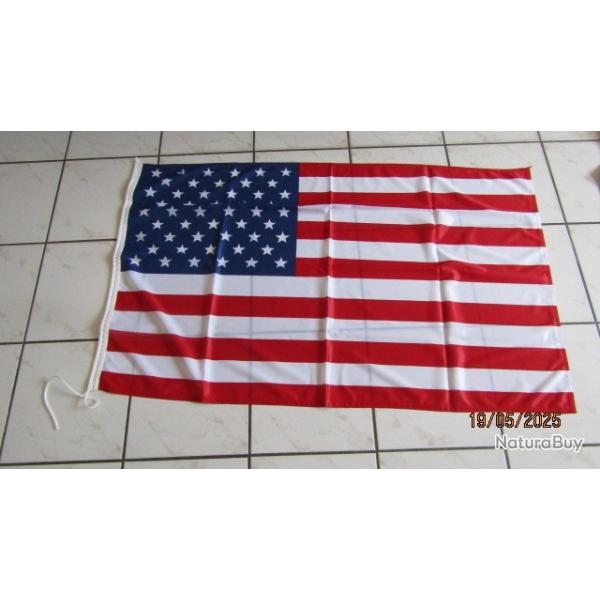 drapeau US Amricain rcent souvenir ramene USA  75 x125cm cordon